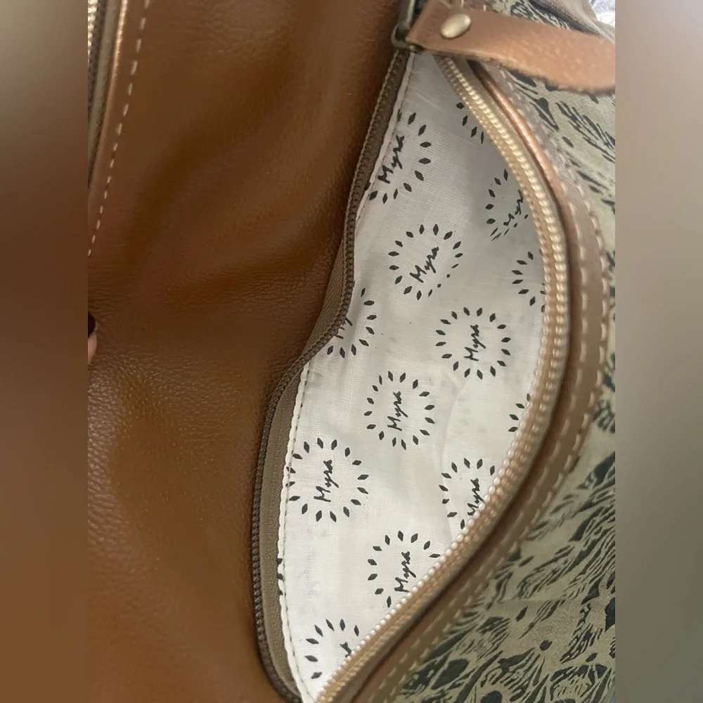 NWT Myra Bag Leather Brown and Tan Patterned w/ Canvas Crossbody Bag - Picture 7 of 9